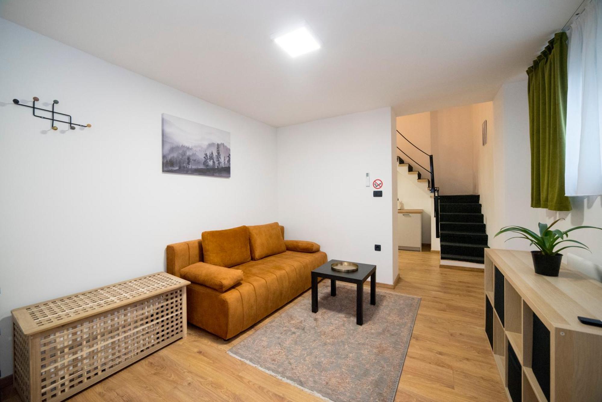 City Center Apartments F6 Загреб Экстерьер фото